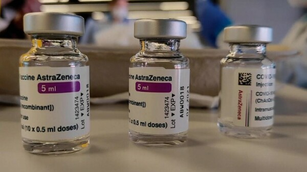 Efek samping vaksin astrazeneca